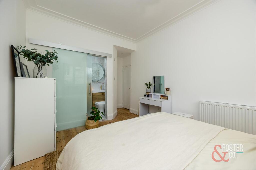 Kingsway, 305, Flat 1-9.JPG