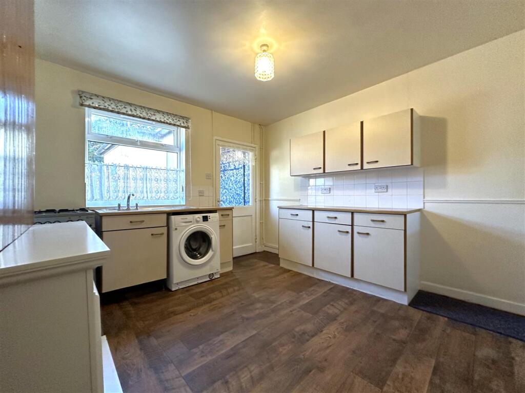 Kitchen Space 230