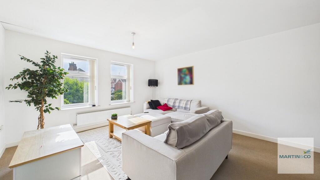 CAM05325G0-PR0082...