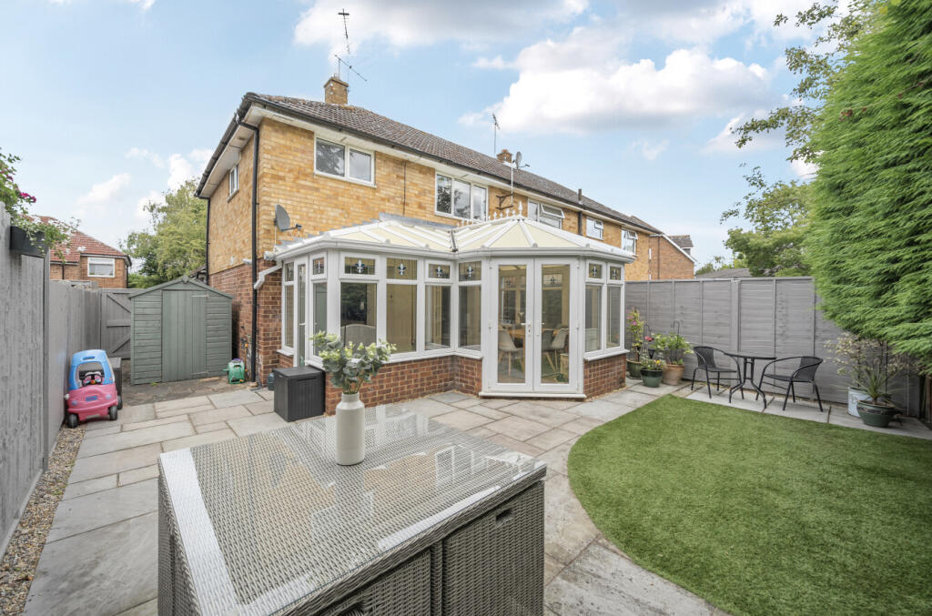 1310487-3-685aa64...