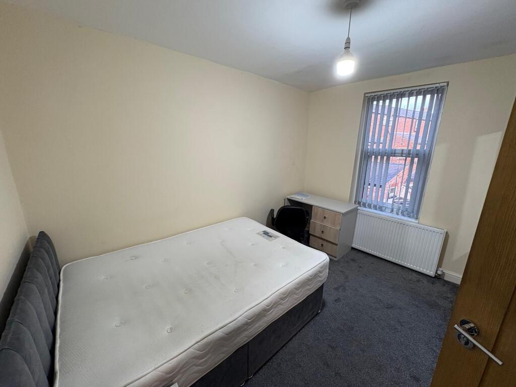 WhatsApp Image 2025-11-21 at 15.31.46 (6).jpeg