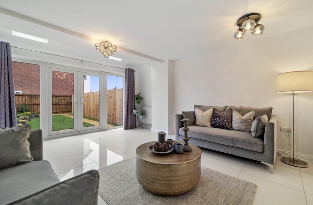 Family Room - Orford