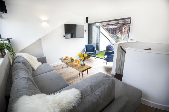 Top Floor Snug T202503281047.jpeg