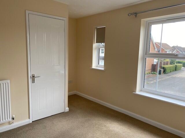 Bedroom 1 (3)