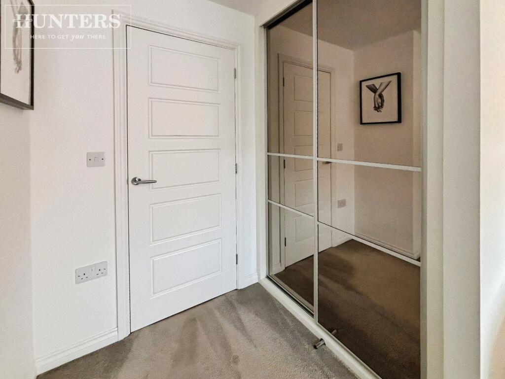 pbox-bedroom-332825.jpeg