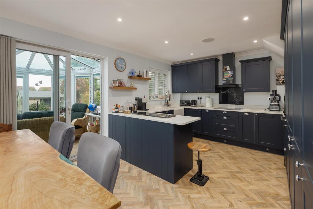 Teynham Close, Cliftonville, Margate