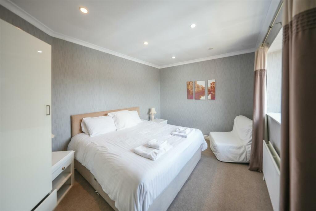 DOUBLE BEDROOM THREE