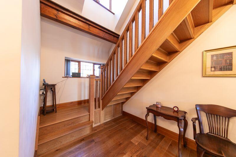 Feature Oak staircase