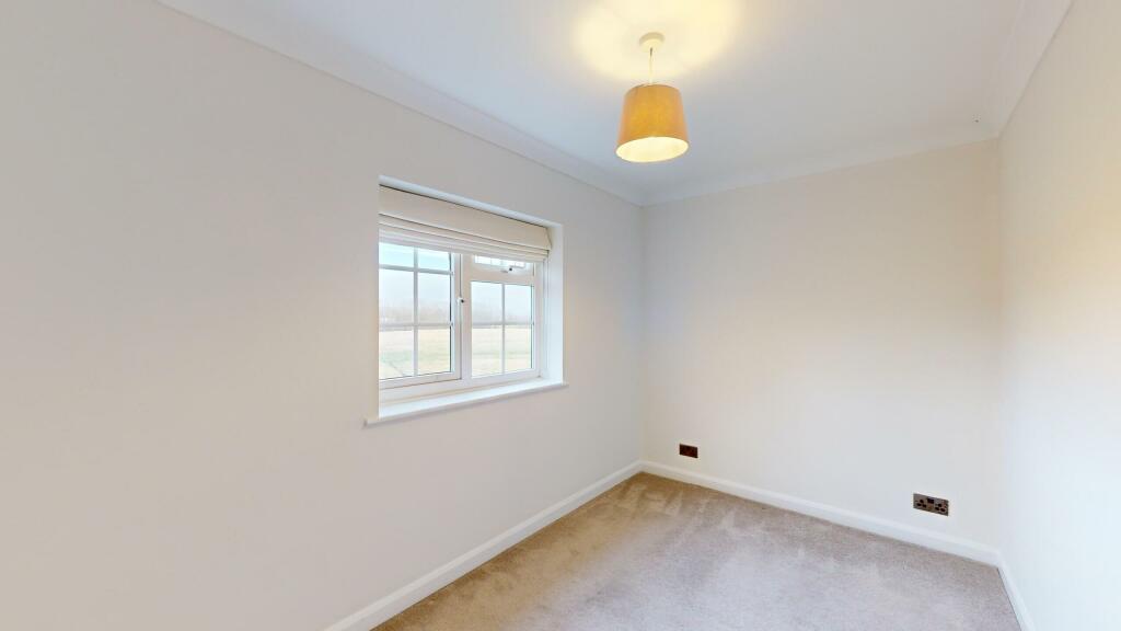 10-Peterhouse-Drive-12092024_205253