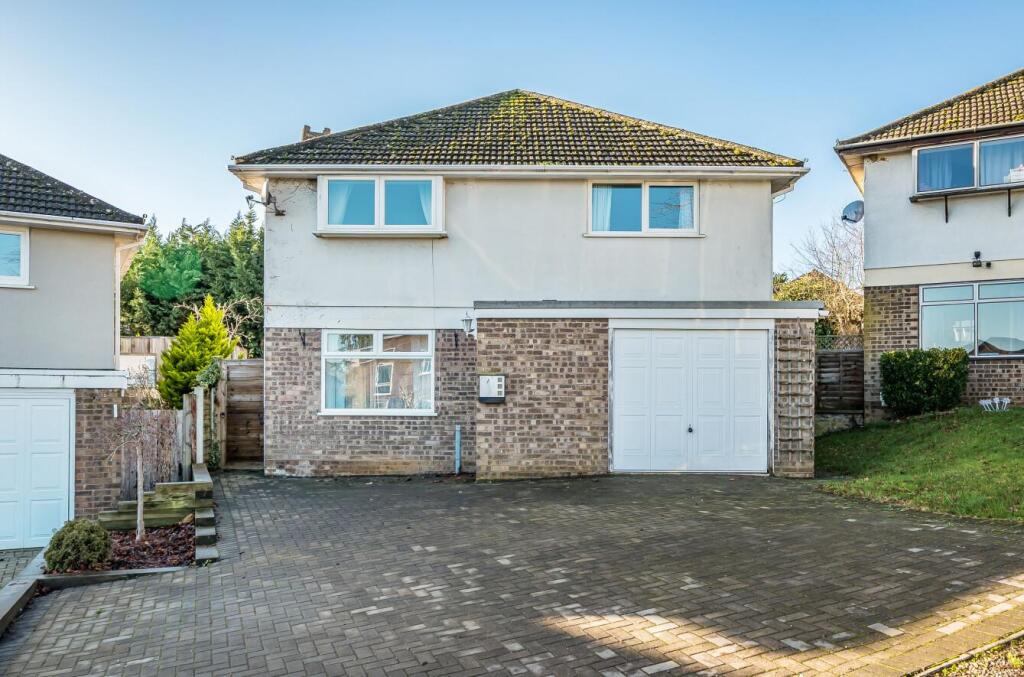 Harmans Way, Weedon, NN7