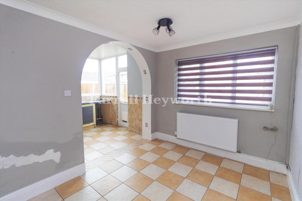 Dining Area T202501241529.jpg