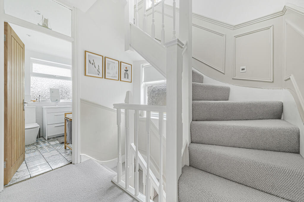 Aylesford Avenue, Beckenham