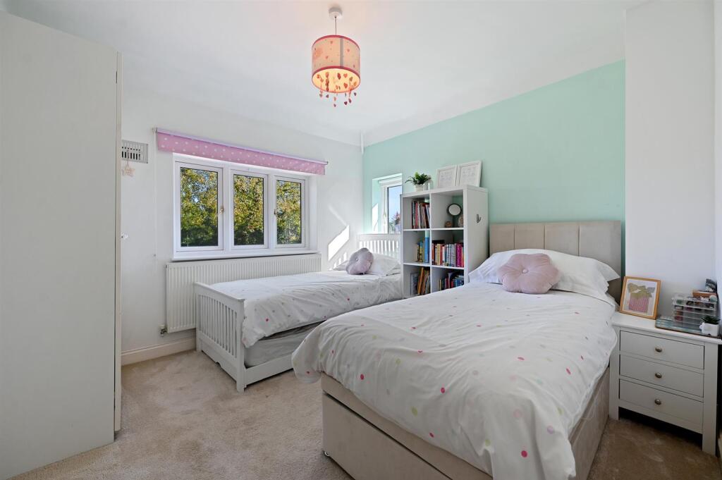 Bedroom 3.jpg