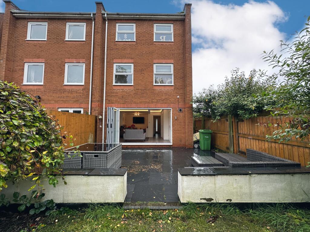 24. Rear aspect