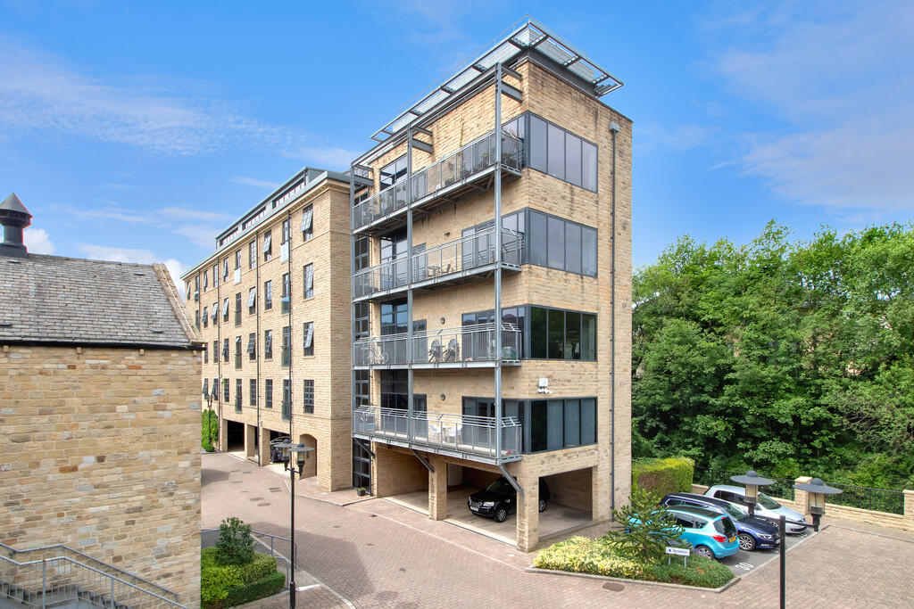 Commercial Street, Huddersfield