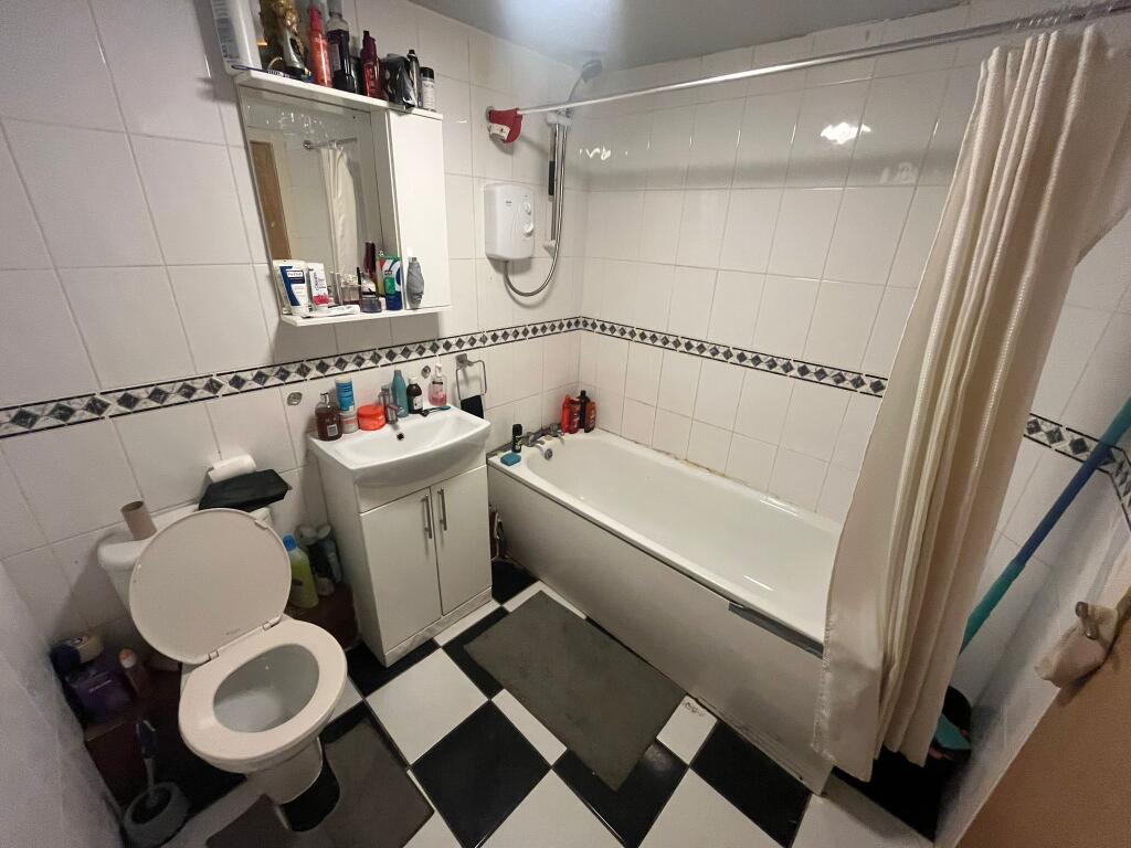 WhatsApp Image 2025-07-29 at 13.45.20 (5).jpeg