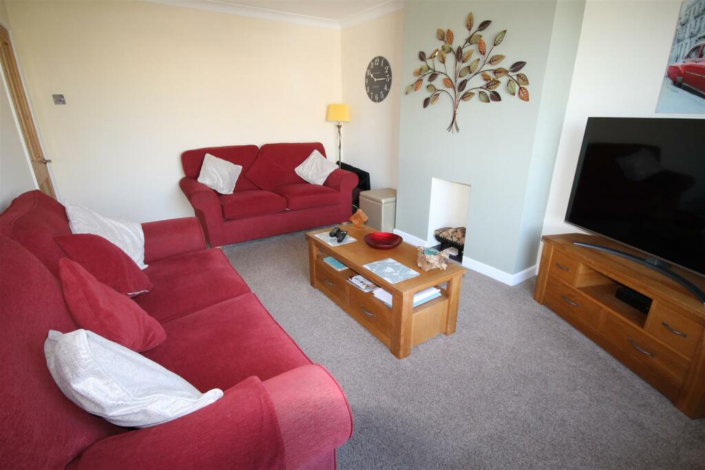 lounge_0072.JPG