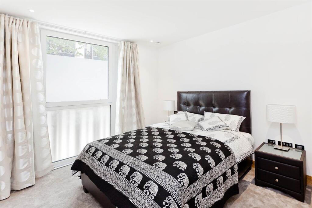 Bedroom.jpg