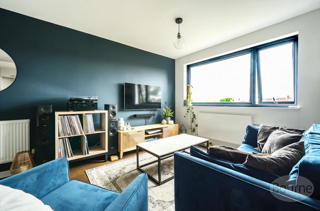 d3adbb69-c001-482...