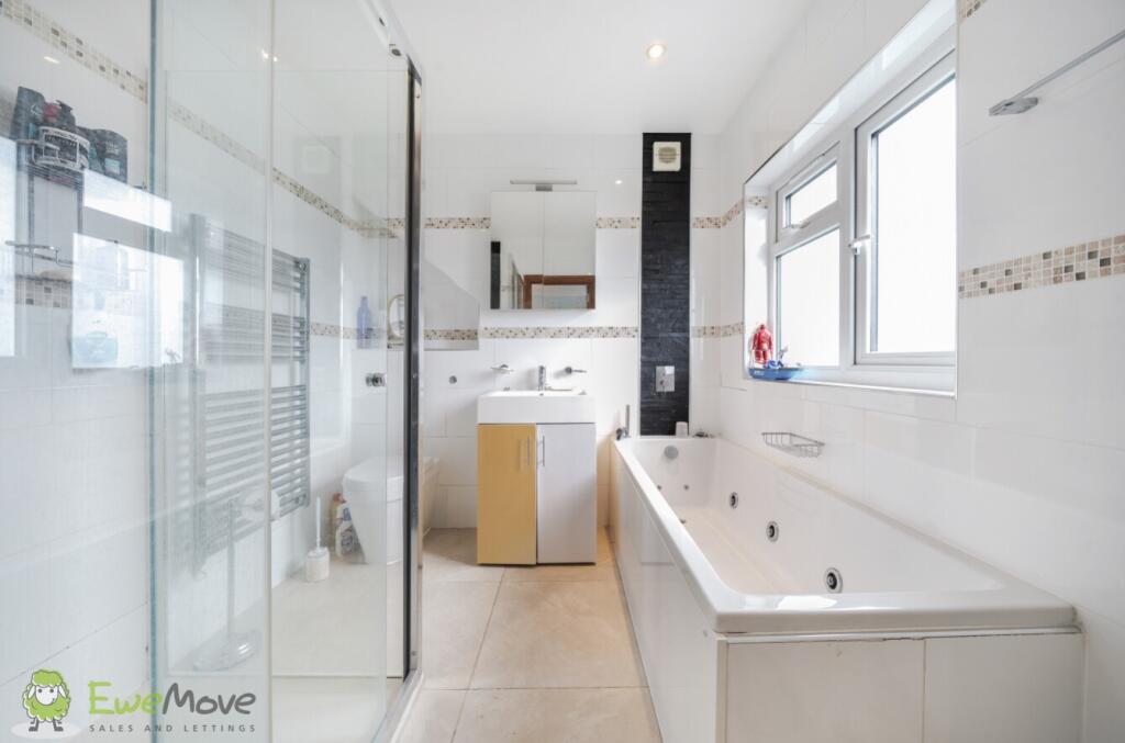 7eee1dc2-b15b-47f2-94b3-04198deb7e16