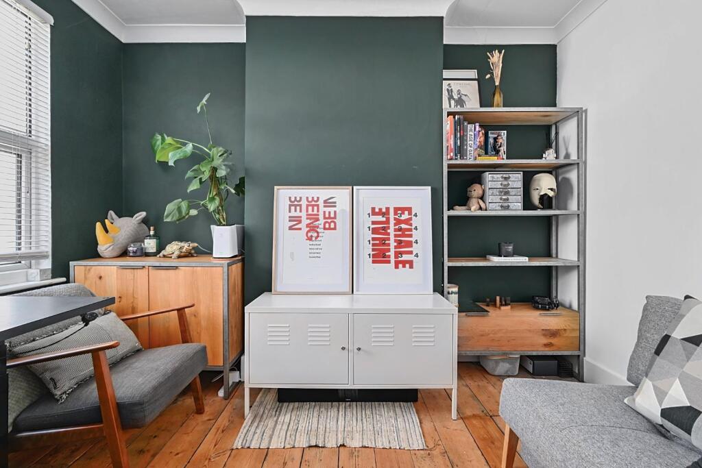 73 Shirley St BN3 (15).jpg