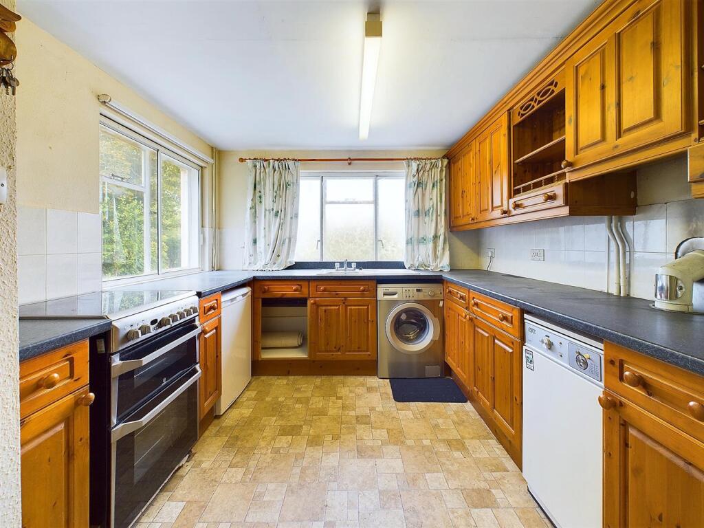 4 - Brickyard Cottage, Oldbury-on-Severn.jpg