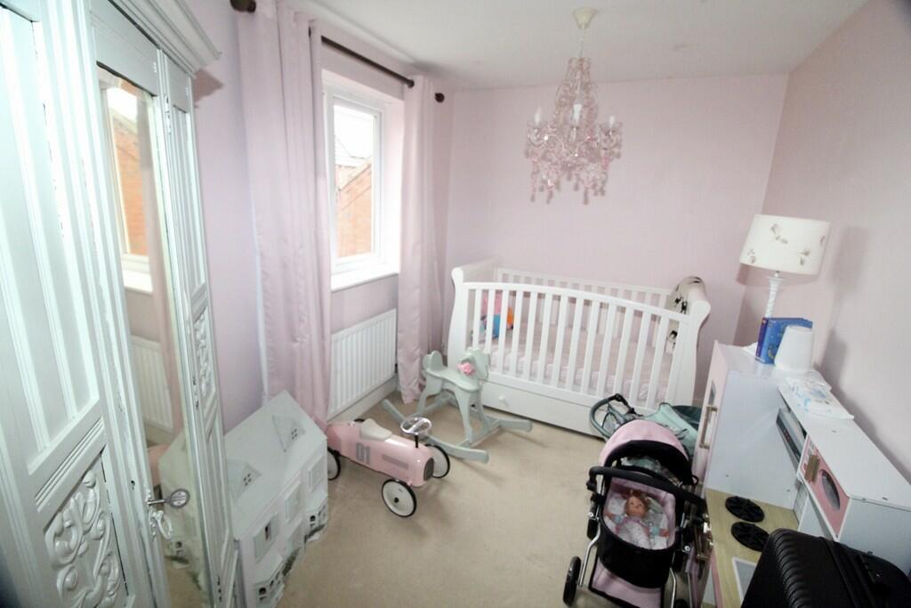 1C931AB3-5B13-4F0...