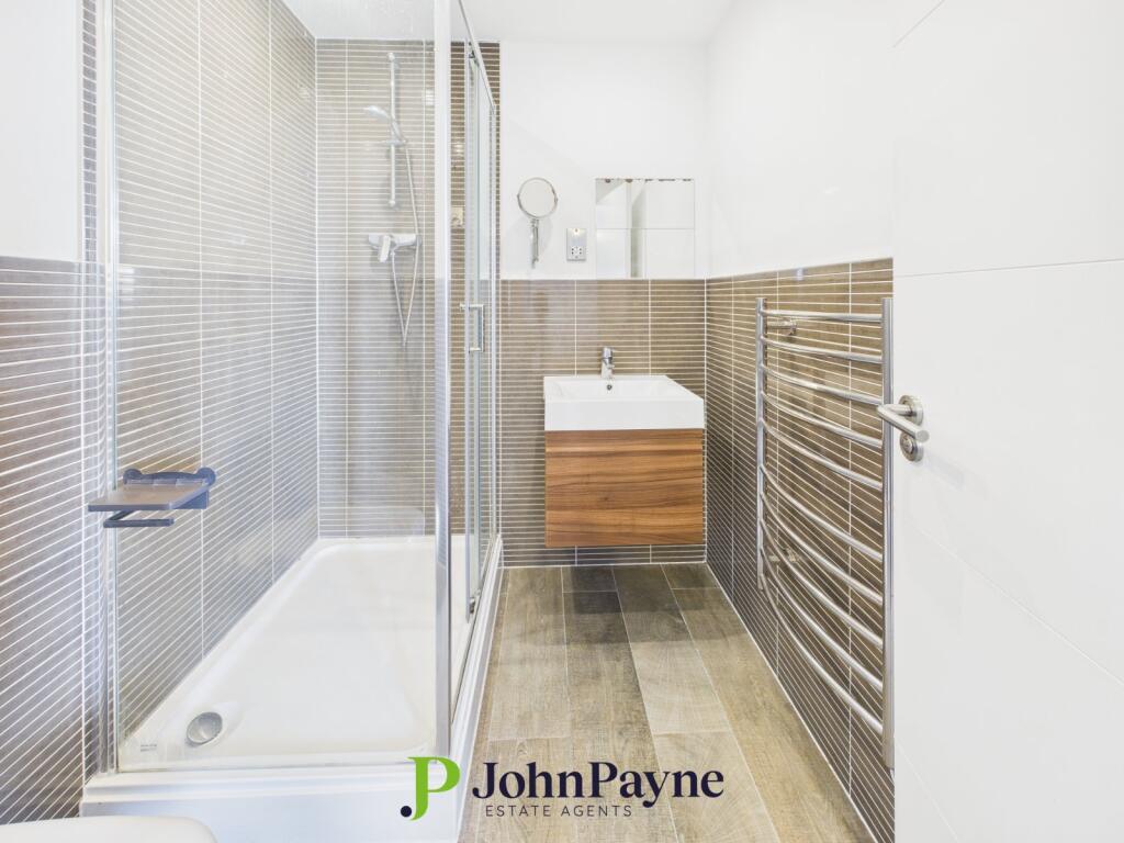 Ensuite Shower Room