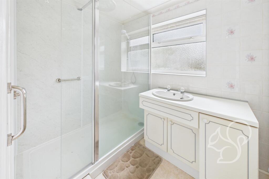 Bathroom Ground Floor