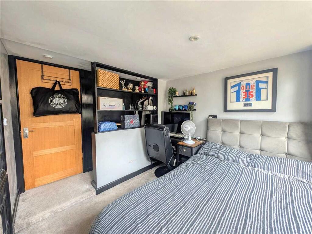 Study / Bedroom 4