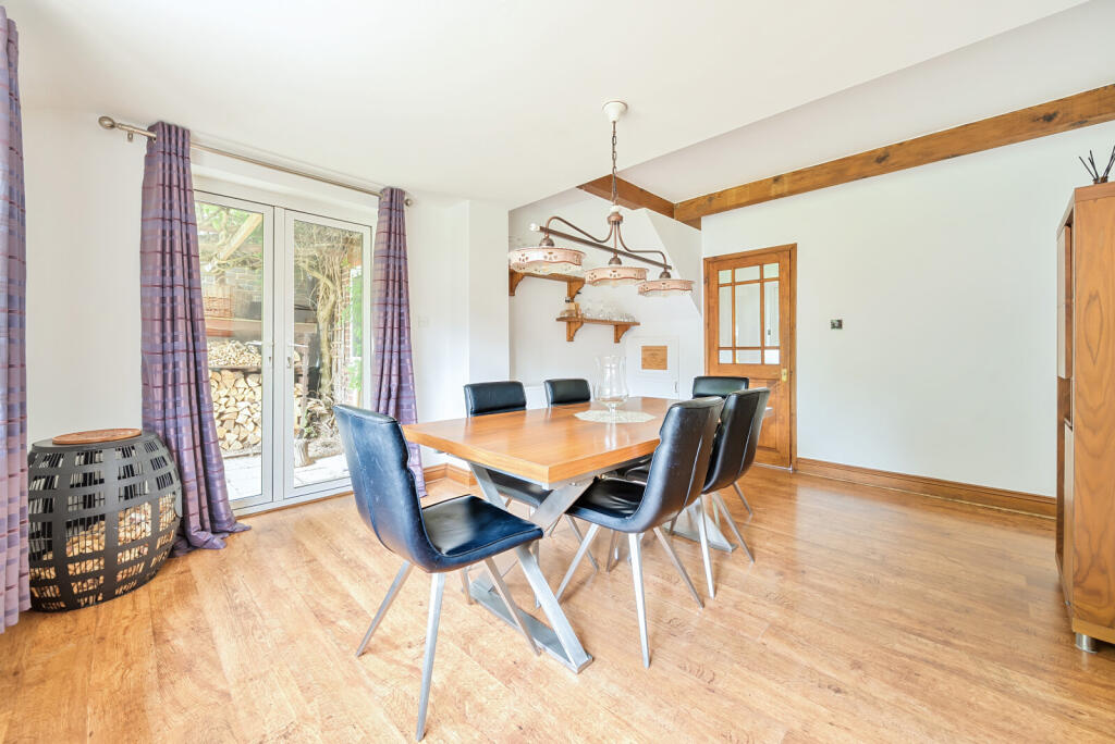 1295519-9-682b0ea...