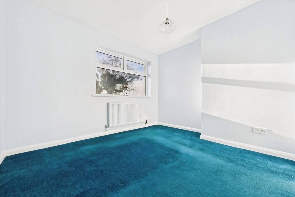 d958272f-CAM01085...