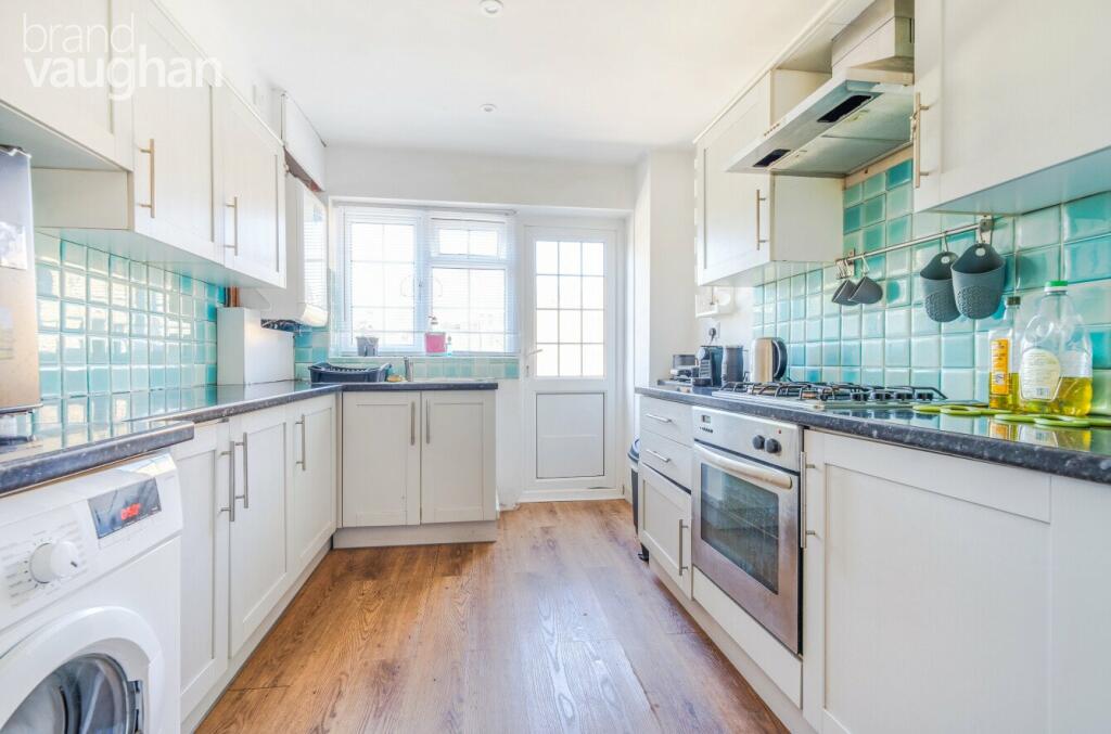 653f228e-c32d-48a...