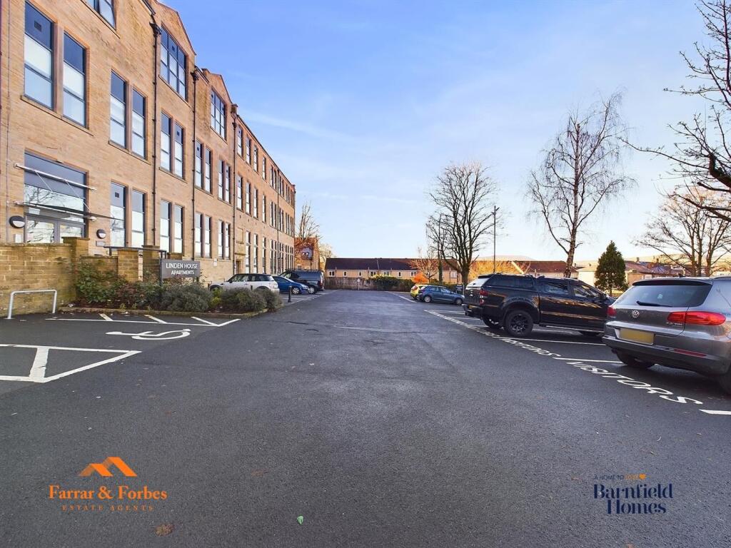 eZy Watermark_24-01-2025_03-49-56-9920pm.jpeg