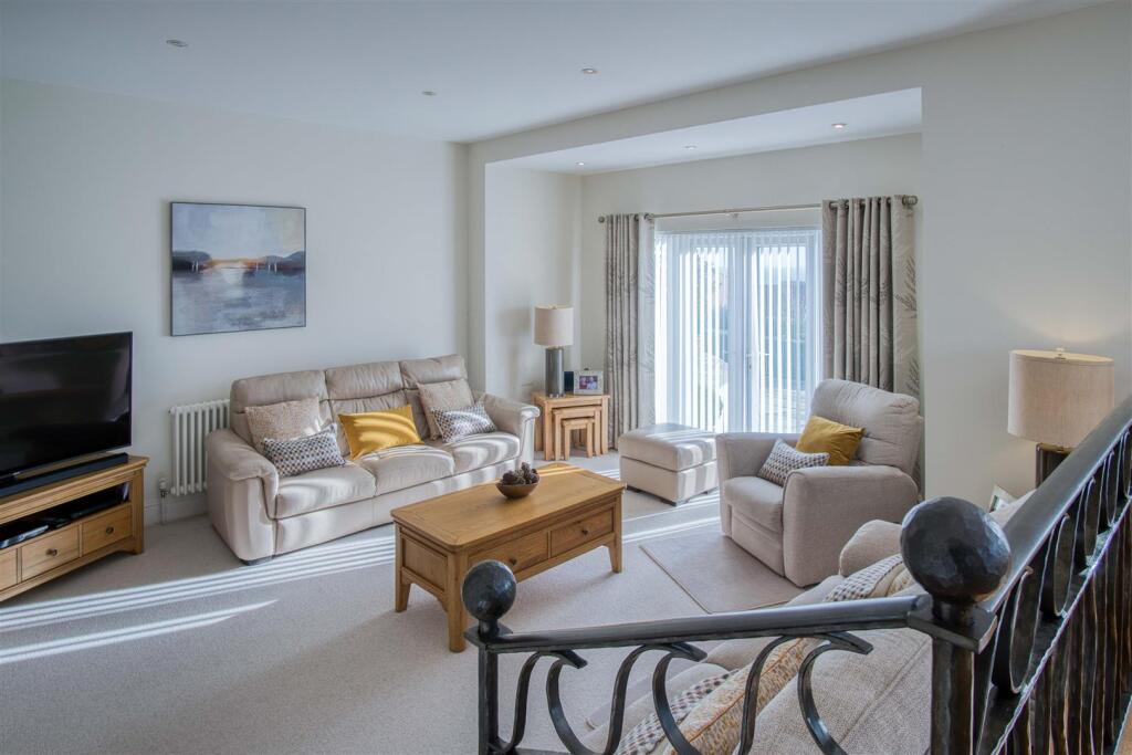 Living / Dining Room