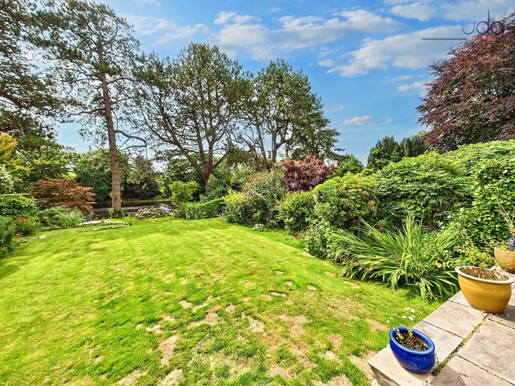 Riverside access, Large stone-paved terrace and spacious lawn,