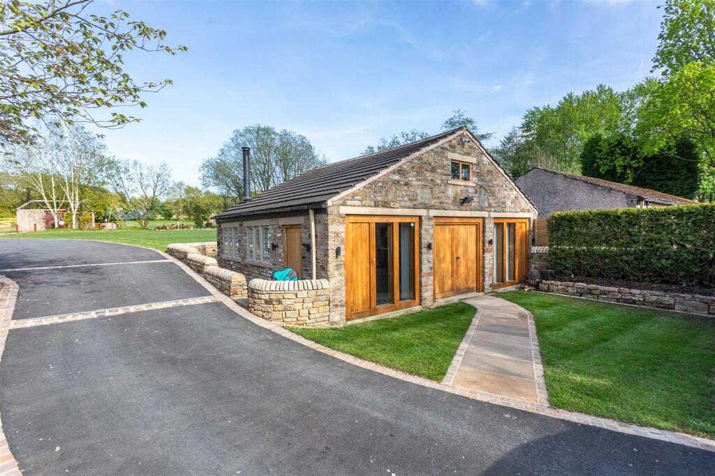 Cragg Farm-85.jpg