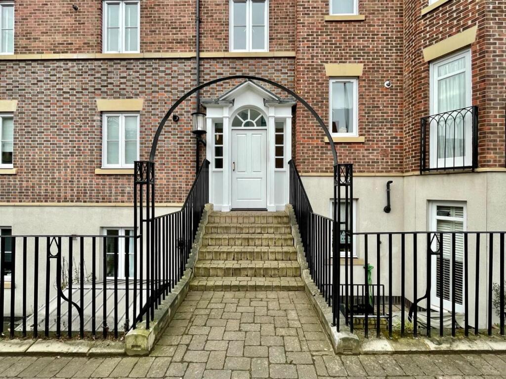 ST MARTINS WAY ENTRANCE