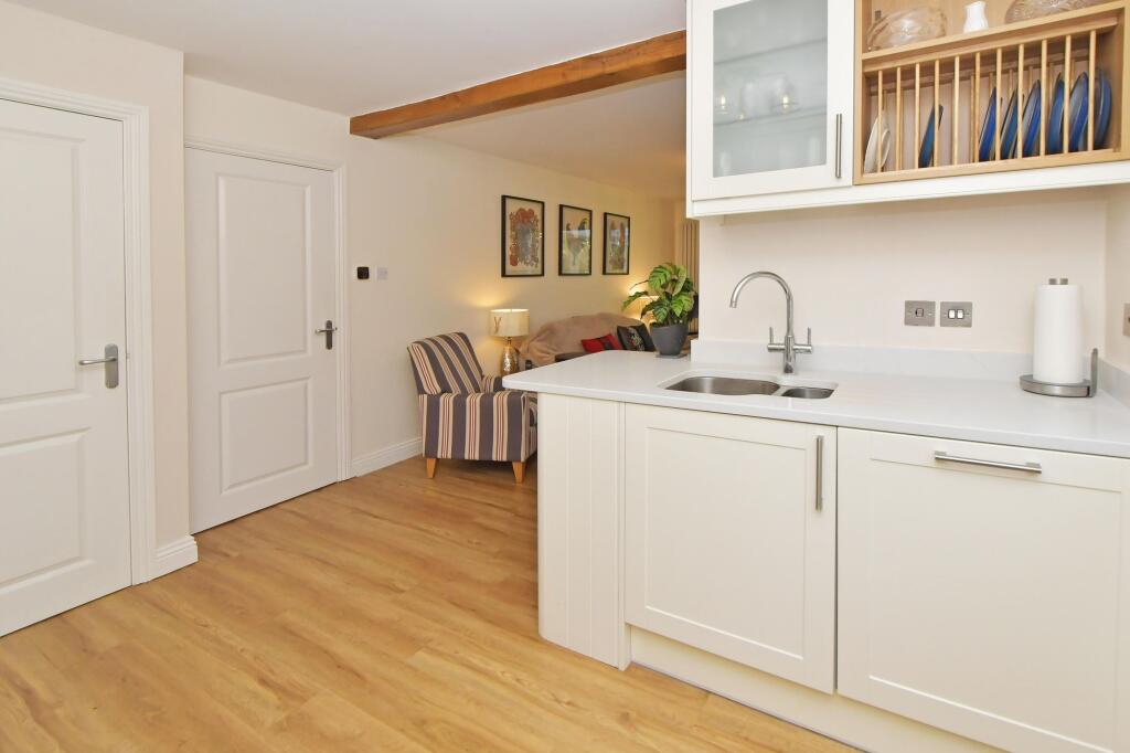 kitchen towards sitting room