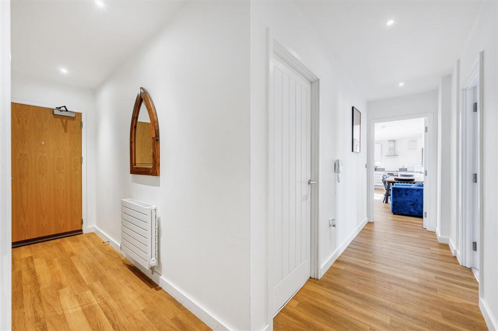 7, Renoir House-12.jpg