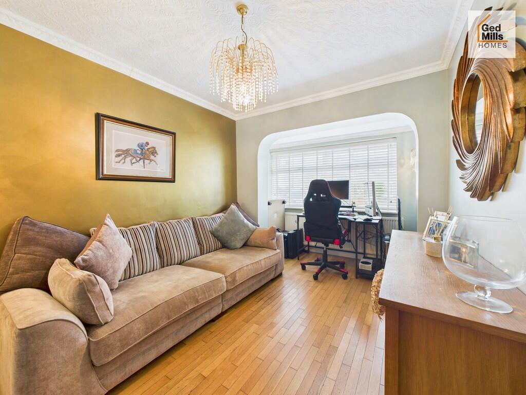 CAM04261G0-PR0108...