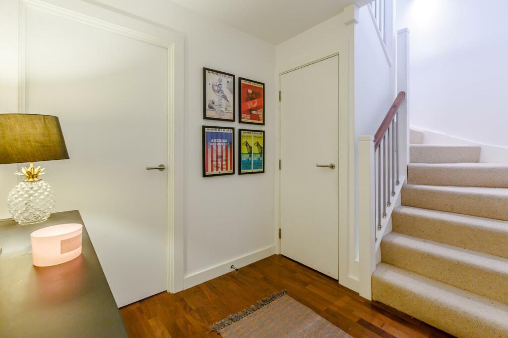 8381916-interior09-800.jpg