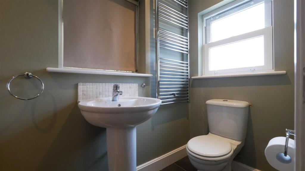 Ground Floor Shower