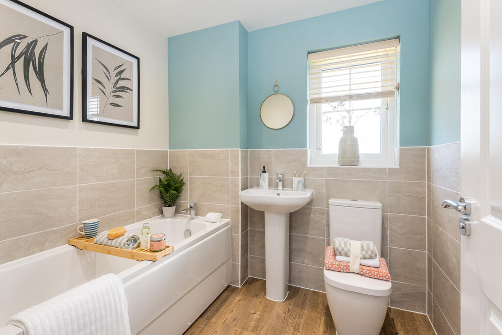 internal shot of the main bathroom in the portmore