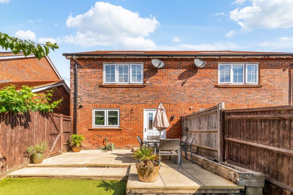 PRESTON MANOR ROAD,  (4).jpg