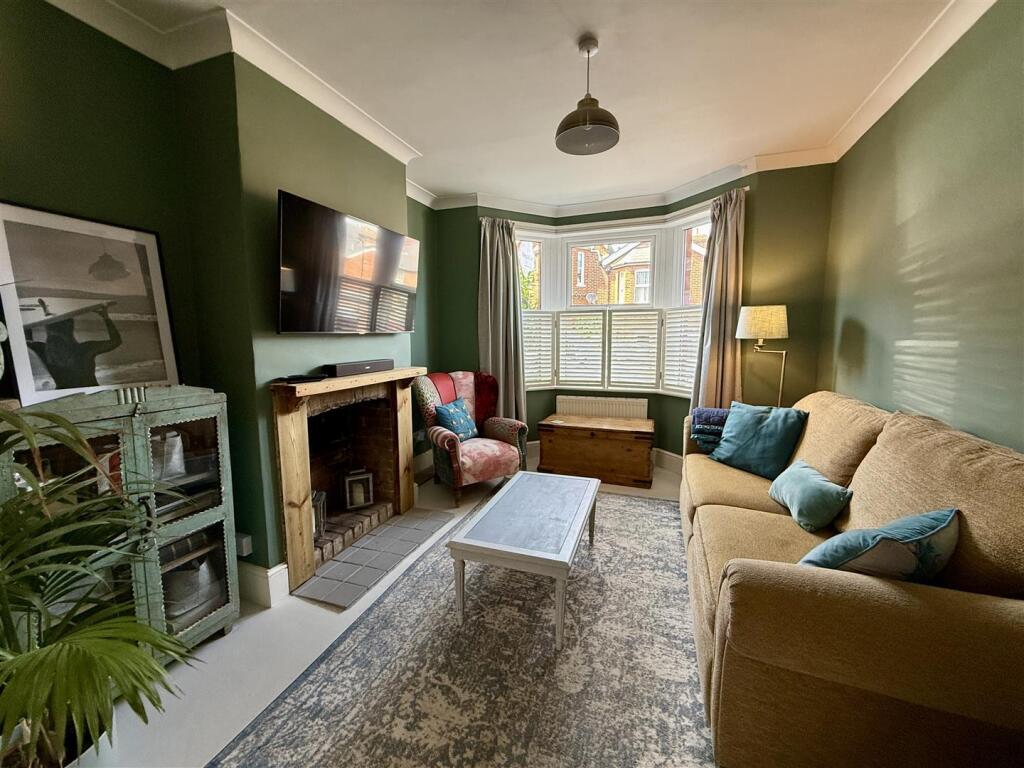 Sitting Room: