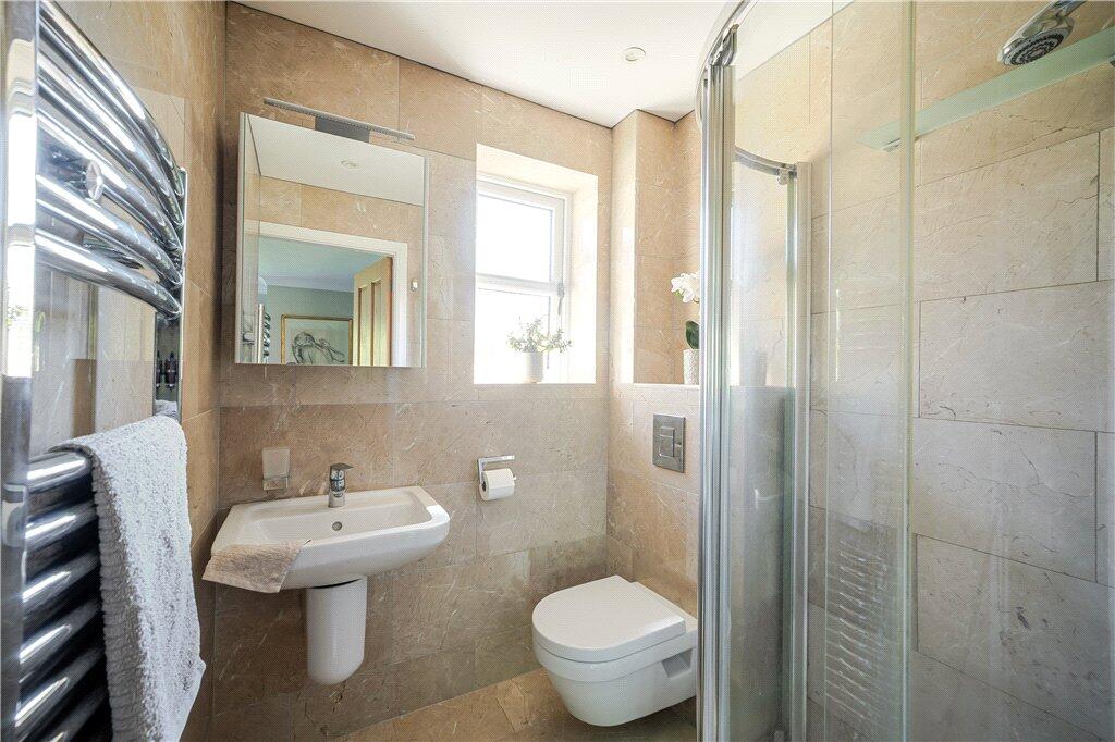 Master Ensuite