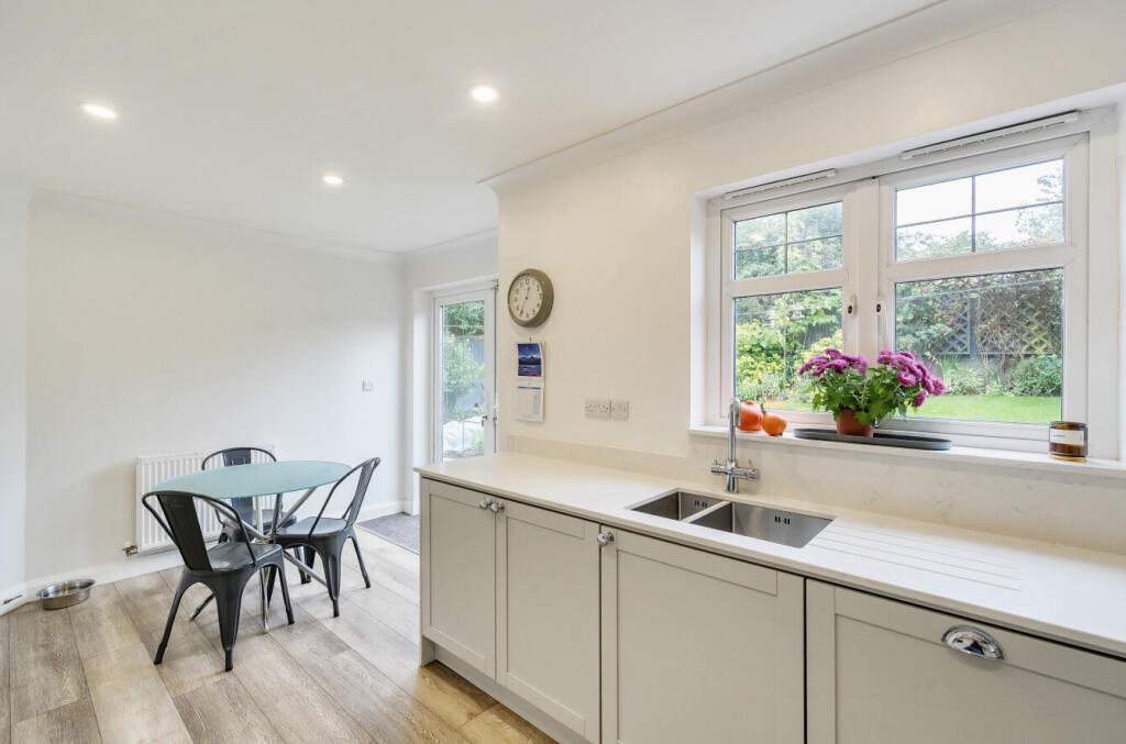 1192028    (14).j...