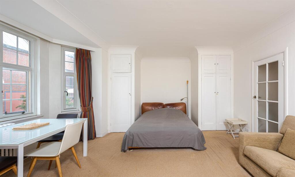 Donovan Court 14-5-2. Low Res.jpg