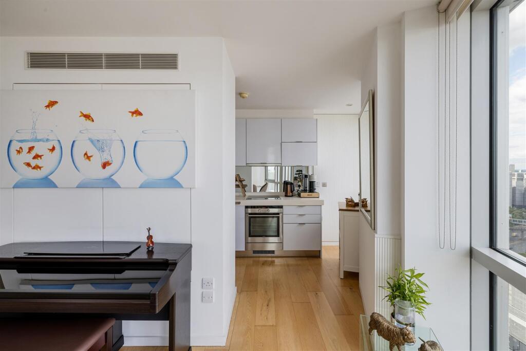 Fairmont Avenue, E14